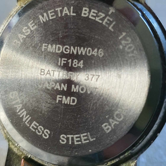 🦋10/$20🦋 FMDGNW046 Silver/Rhinestone Stainless Steel Women's Watch - Picture 4 of 4